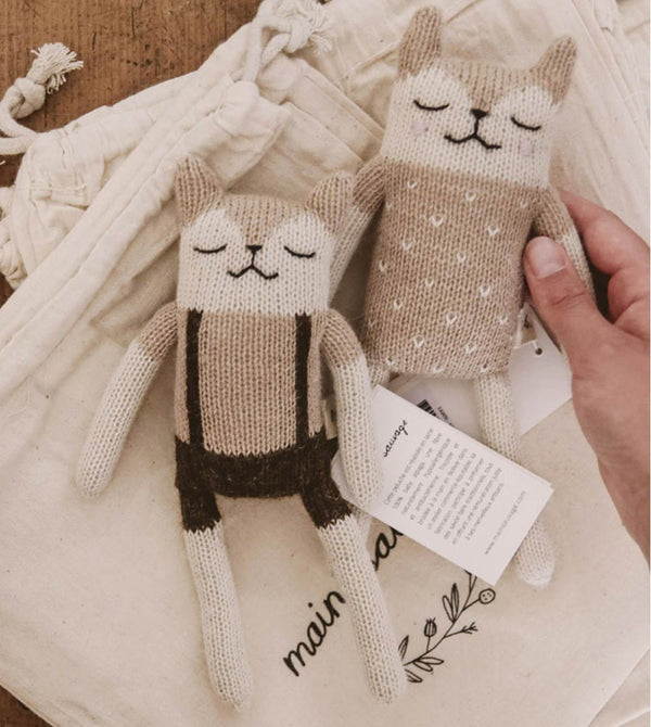 Fawn knit toy - sand